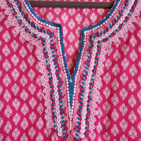 Talbots Women's Pink Embroidered Tunic Top Size Large - Picture 2 of 6